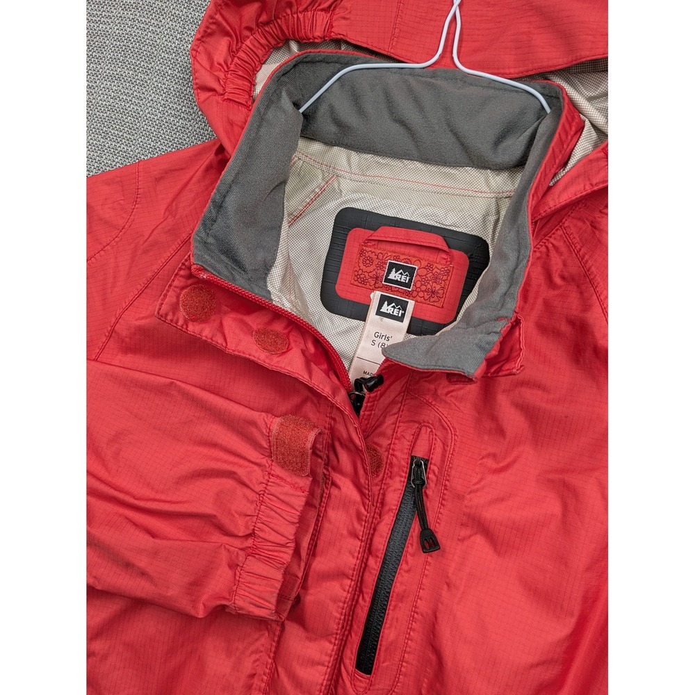 REI Rain Jacket Girls 8 Red Hooded Full Zip Lightweight Waterproof Coat